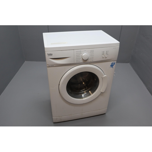 695 - Beko WM62125W compact washing machine