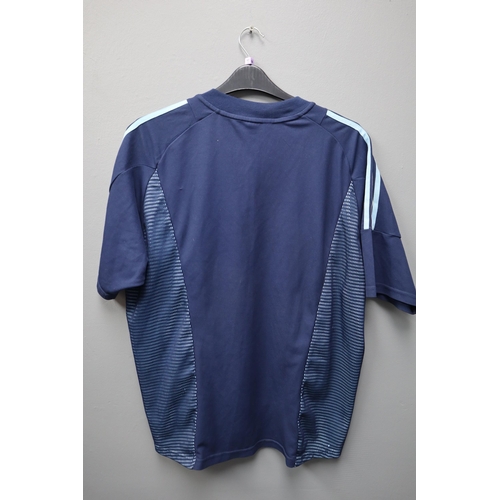 672 - An Argentina 2002/04 World Cup Away Shirt, Appears To Be Large