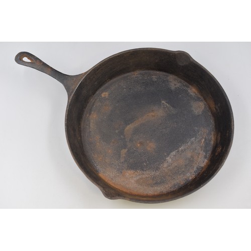 420 - Collection of Six Vintage Cast iron Skillet Pans