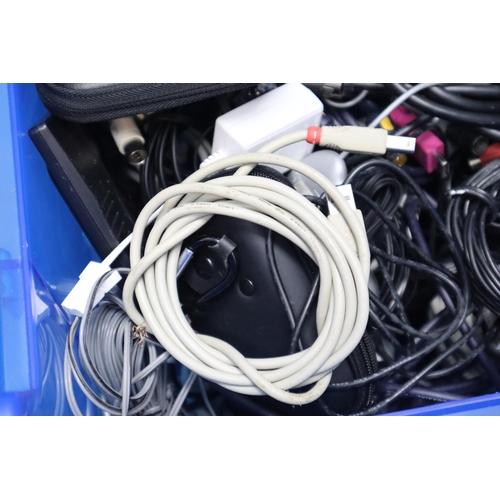 939 - Large selection of cables and wires scart leads and usb's