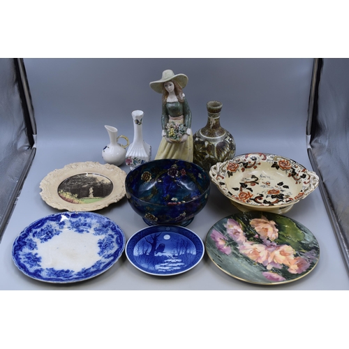 965 - Mixed selection Including Coronaware Bowl, Royal Doulton Plates, Bourne Denby Vase, and More