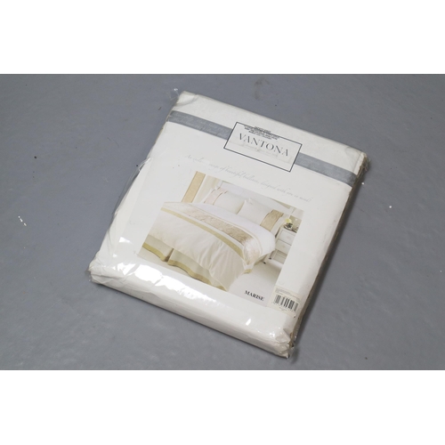 971 - Two Boxed Mixed Lot of Good Quality Bedding and Curtain Sets to include Vantona and others