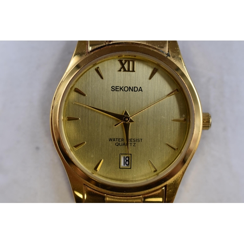 122 - A Gold Tone Sekonda Classique Day/Time Gent's Watch, Working. In Working Order