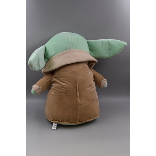 506 - Star Wars The Mandalorian, Baby Yoda, Soft Toy (21