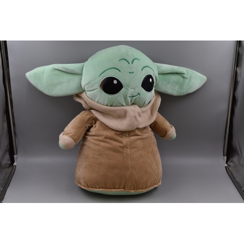 506 - Star Wars The Mandalorian, Baby Yoda, Soft Toy (21