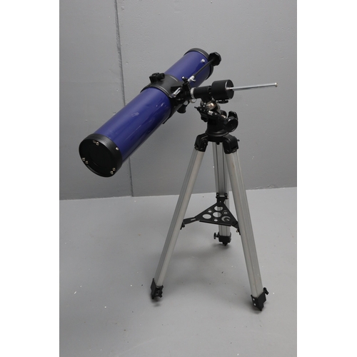 521 - Astronomical 700mm Telescope Complete with Stand