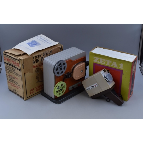 534 - A Boxed Retro Horpiet-A 8mm Movie Projector (Lights Up When Tested But Otherwise Untested), With Zet... 