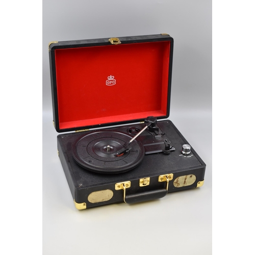 492 - GPO cased record player (as found)