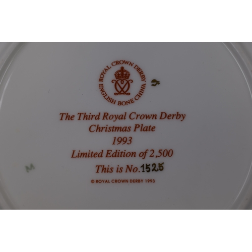 188 - Royal Crown Derby Christmas Display Plate from 1993, Limited Edition.