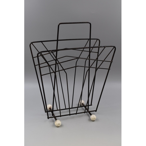 716 - A Mid-Century Atomic/Sputnik Magazine Rack, Approx 16