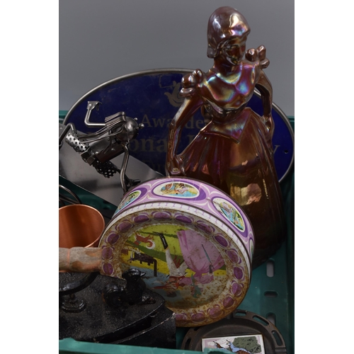 928 - A Selection of Metal Ware To Include Maid Companion Set (Incomplete), Collectable Tins, Copper Tanka... 