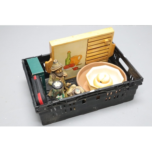 938 - A Mixed Lot To Include Lancaster & Sons Lustre Bowl, Coil Master 521 Mini V2 (Incomplete), Novel... 