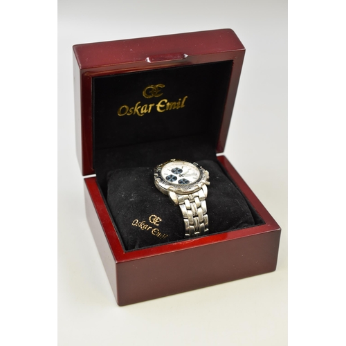 95 - An Oskar Emil Caesium Quartz Watch, In Presentation Box