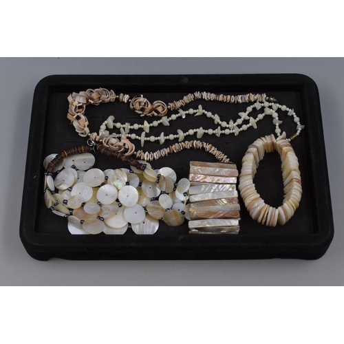 126 - A Selection of Mother of Pearl/Shell Jewellery