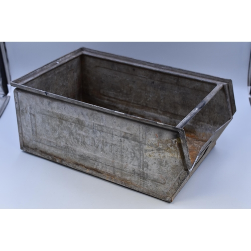 764 - A Vintage Galvanised TMT Tray, Approx 19