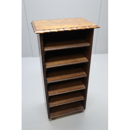 701 - Solid oak 5 tier antique shelving unit (38