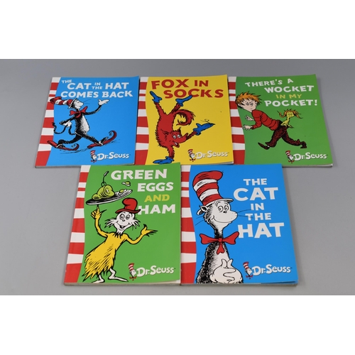 545 - Collection of Five Collins Publications of Dr Seuss to include The Cat in the Hat, Green Eggs and Ha... 