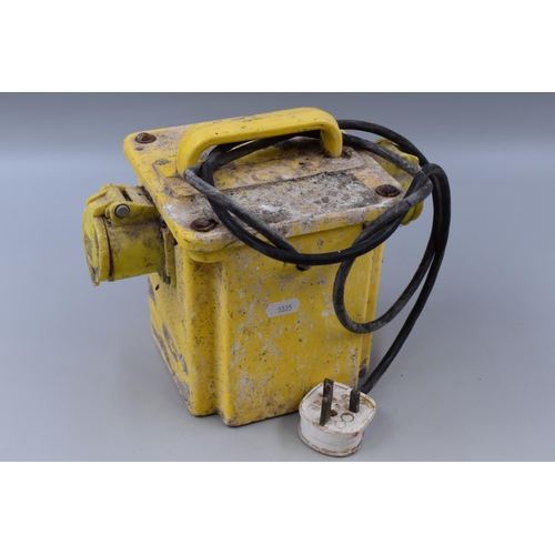 768 - Twin Outlet 110v Portable Tool Transformer