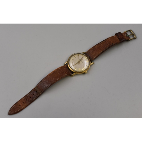 71 -  Helvetica 17 Jewels Mechanical Gent's Watch, With Leather Strap. Working