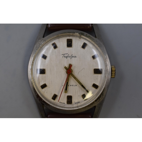 73 - Trafalgar Gent's Mechanical 17 Jewels watch, Working