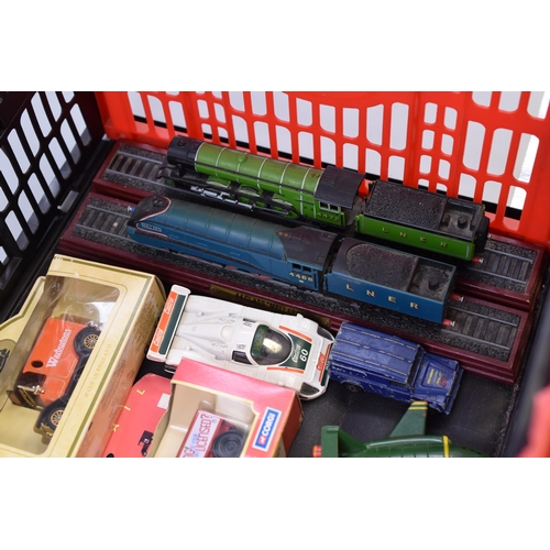 533 - Selection of Die-Cast and Plastic Collectors Models including Mallard, Flying Scotsman, Lledo, Corgi... 