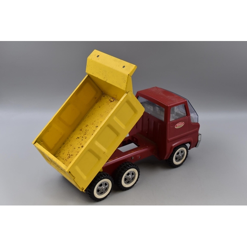 554 - A 1970's Tonka Tin Plate Dumper Truck, Approx 13