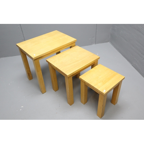 585 - Modern Nest of Three Solid Pine Tables, Largest Table Approx 22