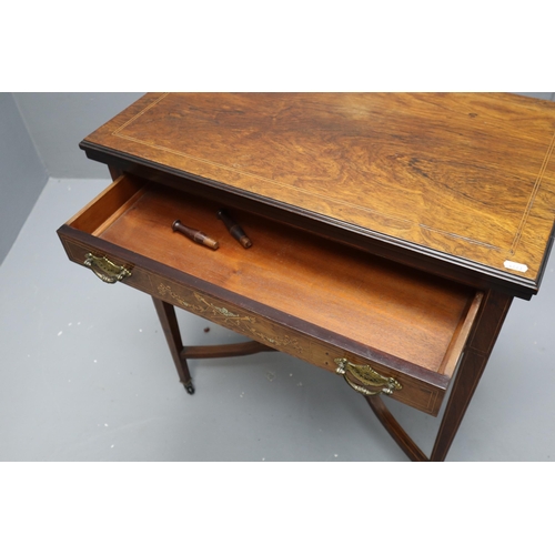 591 - Fine Quality Early 20th Century Mahogany Folding Card Table with Green Felt Inlaid Table Top and dec... 