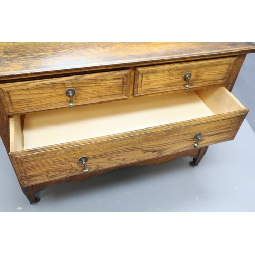 577 - Vintage Oak Dresser Unit with Four Drawer Storage Topped off with a Vanity Mirror Flanked By Two Sma... 