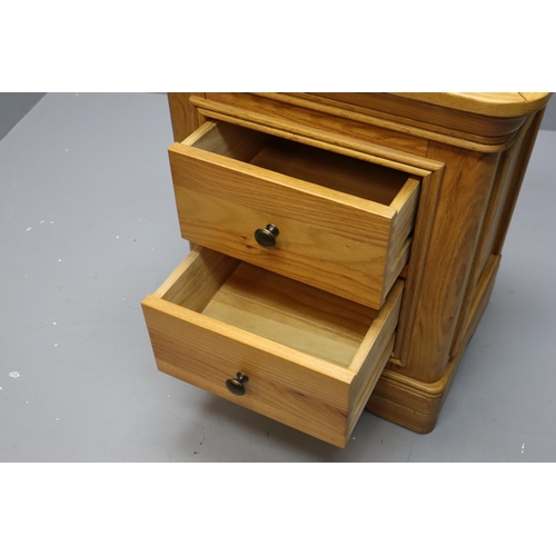 635 - Fine Quality Solid Oak Two drawer bedside Cabinet approx 26