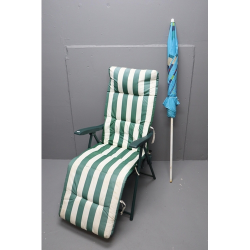 649 - Adjustable Folding Garden Chair/ Lounger Plus a Garden Parasol