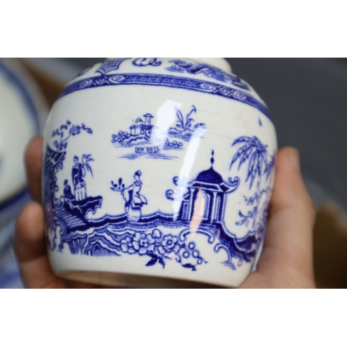 746 - Selection of Blue and White Ceramics to include Royal Cauldon, Real Old Willow and More