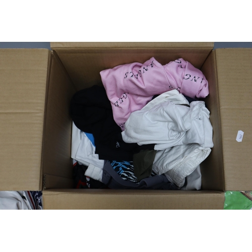 732 - Mixed Lot of Clothes Including Shein Shirt, The North Face Shirts and More