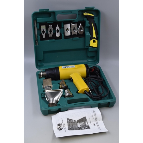 675 - A TCL 1500w Heat Gun & Multi-Profile Scraper Kit, In Case. Powers On When Tested