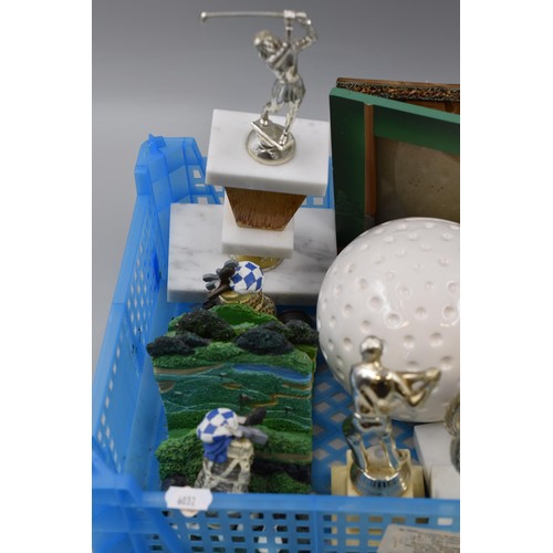 714 - Selection of Golfing Items To Include Pair of Letter Holders/Book Ends (AF), Golf Ball Money Bank, G... 