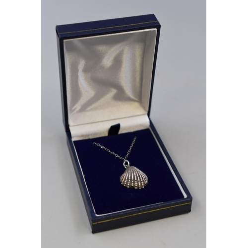 22 - Silver 925 Shell Pendant Necklace Complete with Presentation Box