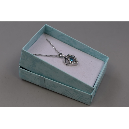 43 - Necklace with Heart Shaped Pendant Complete with Presentation Box (18