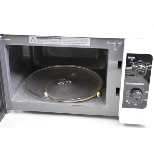 515 - Toshiba MM-MM20P (WH) microwave 750 - 800w (working when tested)