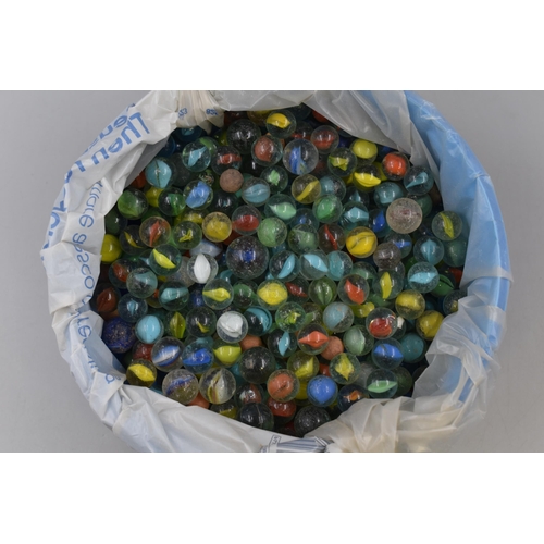 517 - Selection of Vintage Marbles Including Swirl, Clay and More Approx 3.9Kg