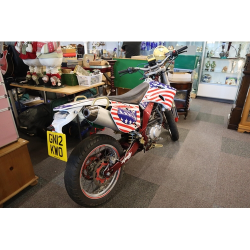 528 - American Stars and Stripes Evel Knievel 125cc Motorbike Mikilon Brand MOT till 21/06/2025 Fully Work... 