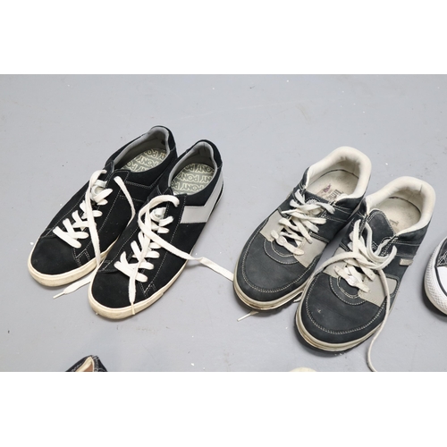 773 - Selection of Gents Footwear to Include, Converse All Star ( Size 9 ) Timberland Trainers ( Size 8.5 ... 