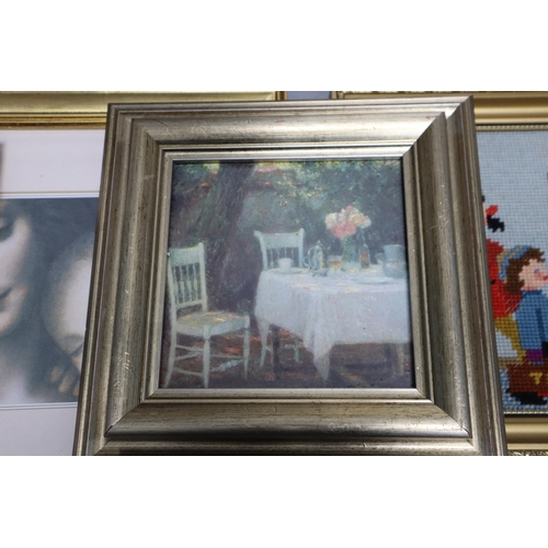 811 - Mixed Selection of Framed and Glazed Pictures