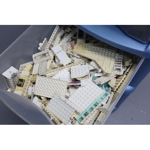 467 - Four Drawer Plastic Storage Unit Containing a large Selection of Loose Lego (10.80 kg)