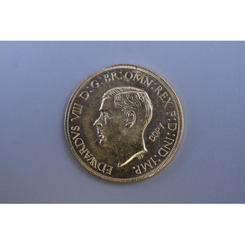 108 - 1939 Sovereign Coin Reproduction