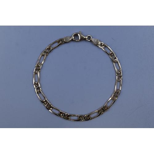 46 - Gold 375 Curb Link Bracelet