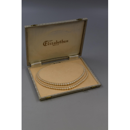 74 - Elizabethan Graduated Necklace with Sterling Silver Clasp and Presentation Box