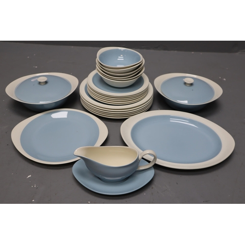 415 - Stunning 45 Piece Wedgwood 1950's 'Summer Sky' Dinner Service which comprises of Six each of Dinner ... 