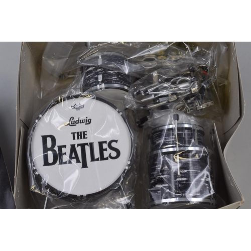 550 - Art Handcraft Ludwig The Beatles miniture drum kit (boxed but tattered)