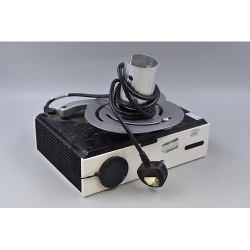 562 - Optoma DLP projector (powers on when tested, lamp is out) comes with mount