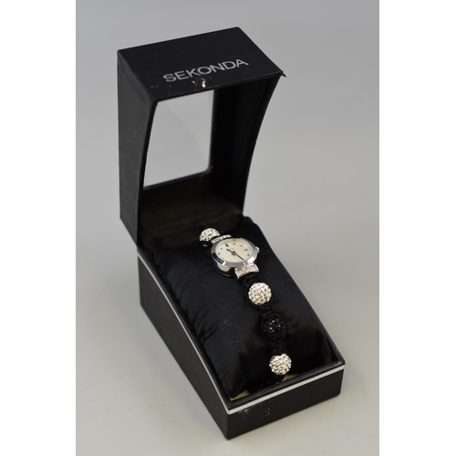 139 - A Designer Ladies Sekonda Crystalla Quartz Watch, In Presentation Box